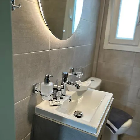Calliopes By The Sea Boutique Apartment Paralia Dionysiou