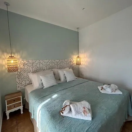 Calliopes By The Sea Boutique * Paralia Dionysiou