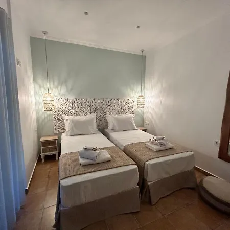 Calliopes By The Sea Boutique Apartment Paralia Dionysiou