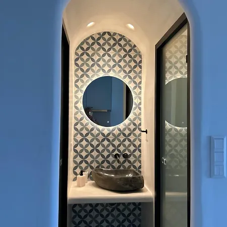 Calliopes By The Sea Boutique Apartment Paralia Dionysiou