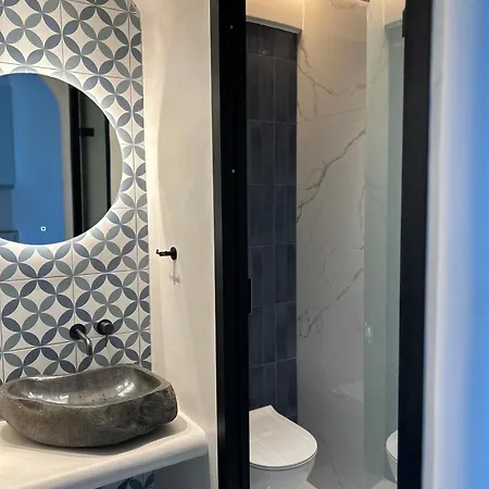 Apartment Calliopes By The Sea Boutique Paralia Dionysiou